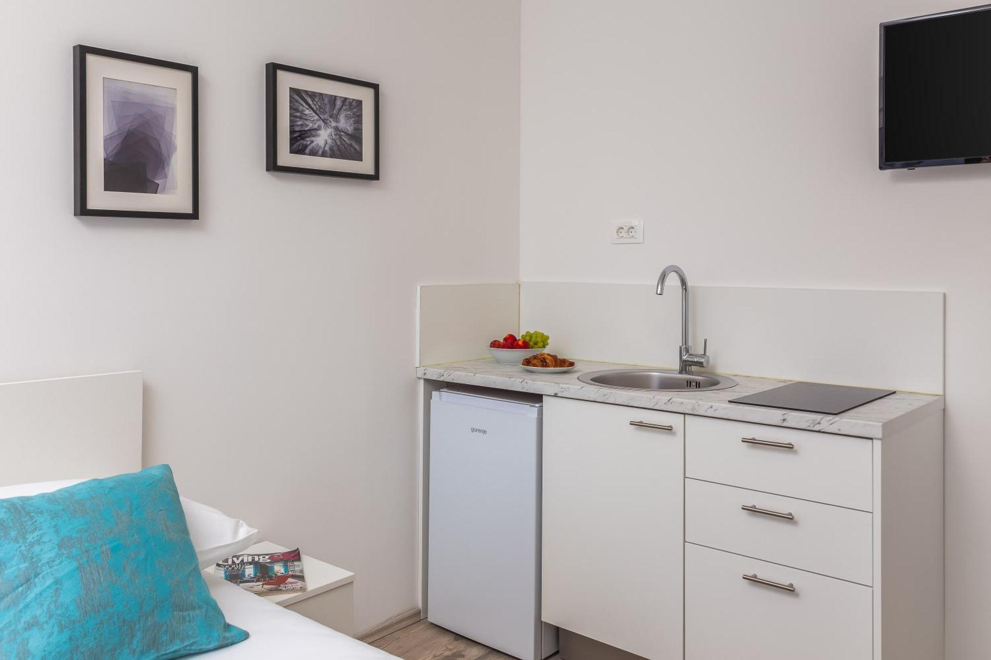 Beachfront Apartments Providenca With Free Parking 马卡尔斯卡 客房 照片