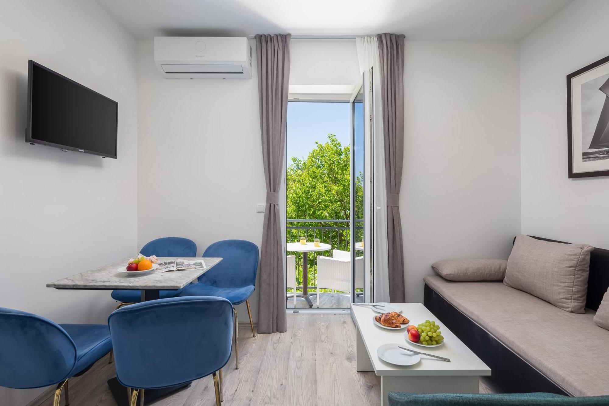 Beachfront Apartments Providenca With Free Parking 马卡尔斯卡 外观 照片