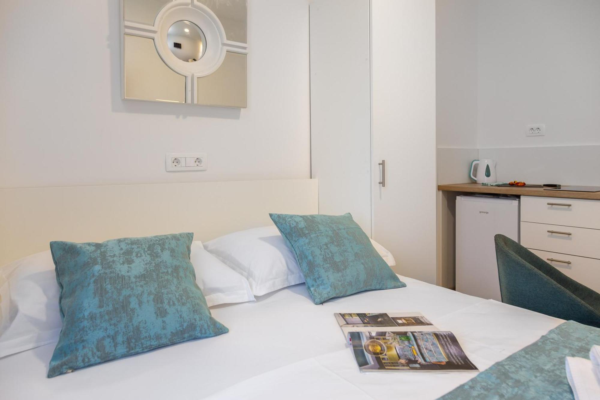 Beachfront Apartments Providenca With Free Parking 马卡尔斯卡 外观 照片