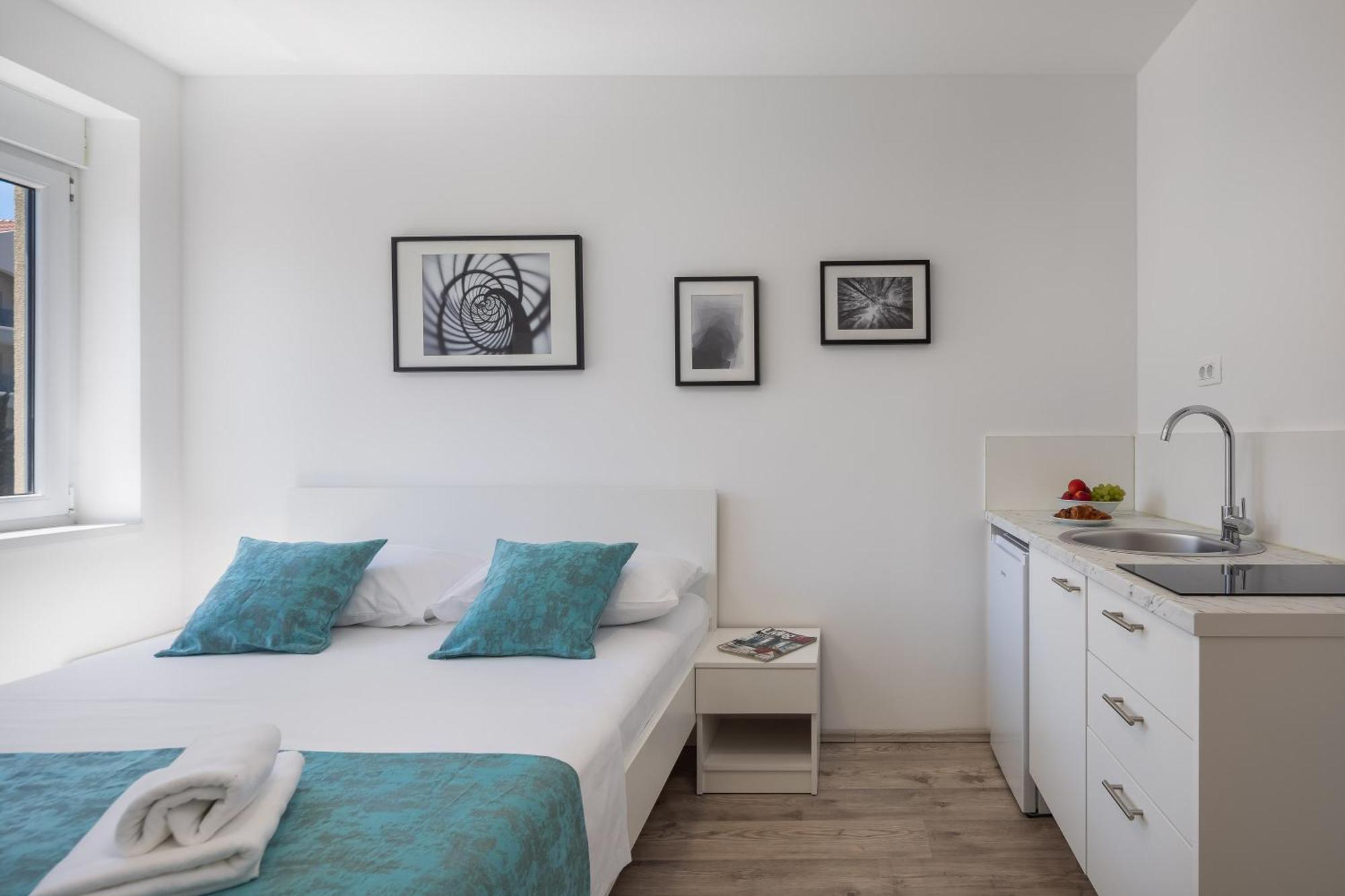 Beachfront Apartments Providenca With Free Parking 马卡尔斯卡 外观 照片