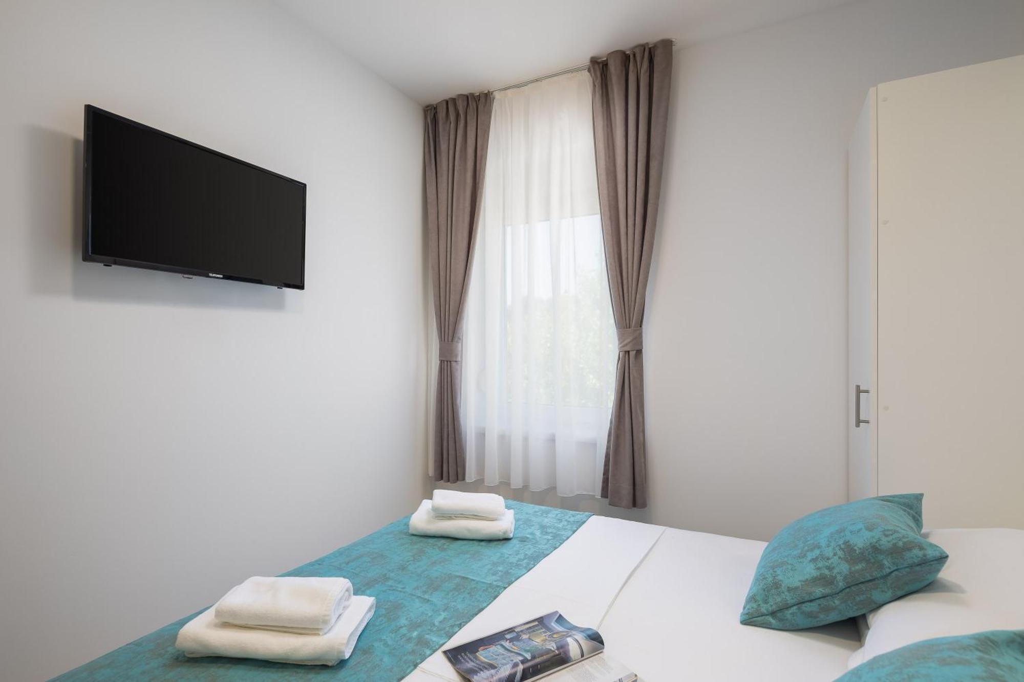 Beachfront Apartments Providenca With Free Parking 马卡尔斯卡 外观 照片