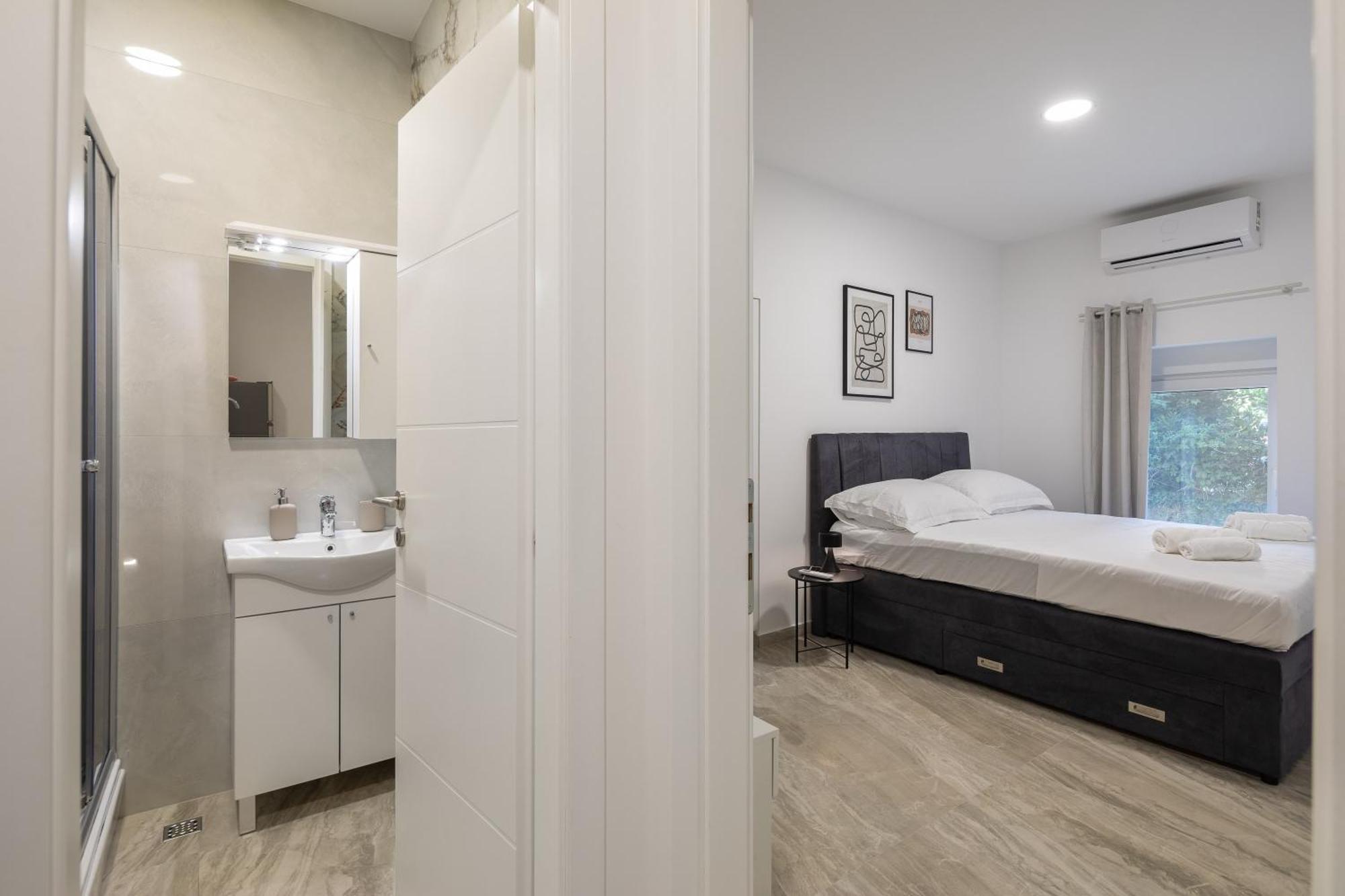 Beachfront Apartments Providenca With Free Parking 马卡尔斯卡 客房 照片