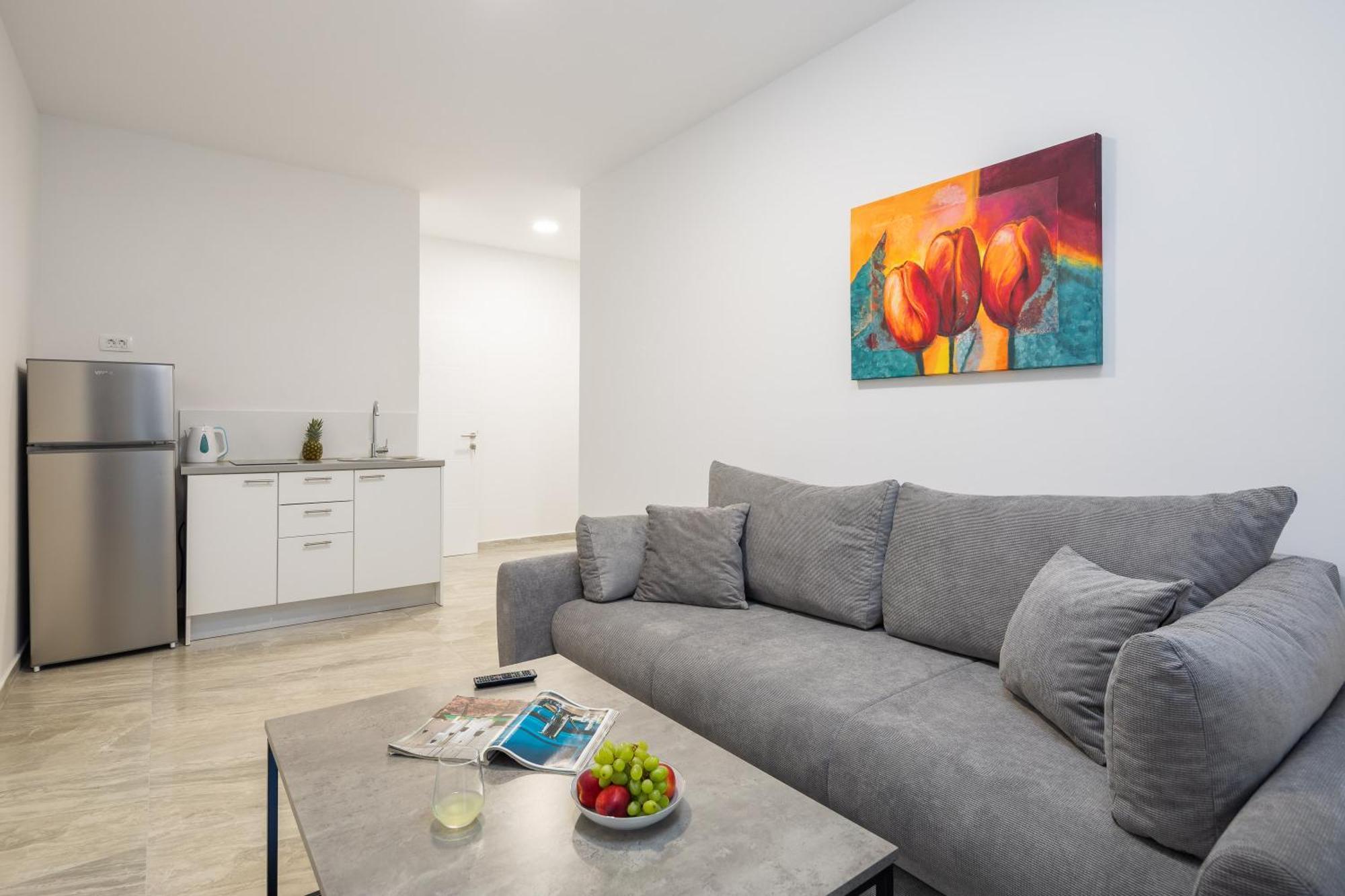 Beachfront Apartments Providenca With Free Parking 马卡尔斯卡 客房 照片